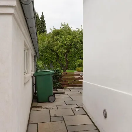 Apartment Idyllisk Med Plads Til 4-personer Hojbjerg