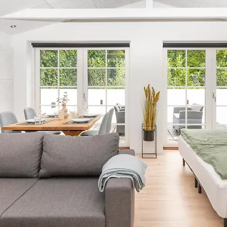 Apartment Idyllisk Med Plads Til 4-personer Hojbjerg