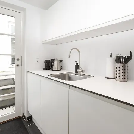 Idyllisk Med Plads Til 4-personer Apartment *